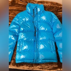 Aritzia TNA Superpuff Bubblegum